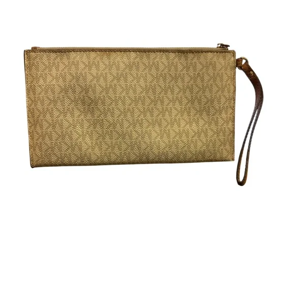 Michael Kors Jet Set Go Travel Clutch - Picture 2 of 6